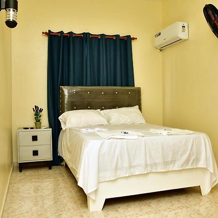 Hotel Freedom นากวา ภายนอก รูปภาพ